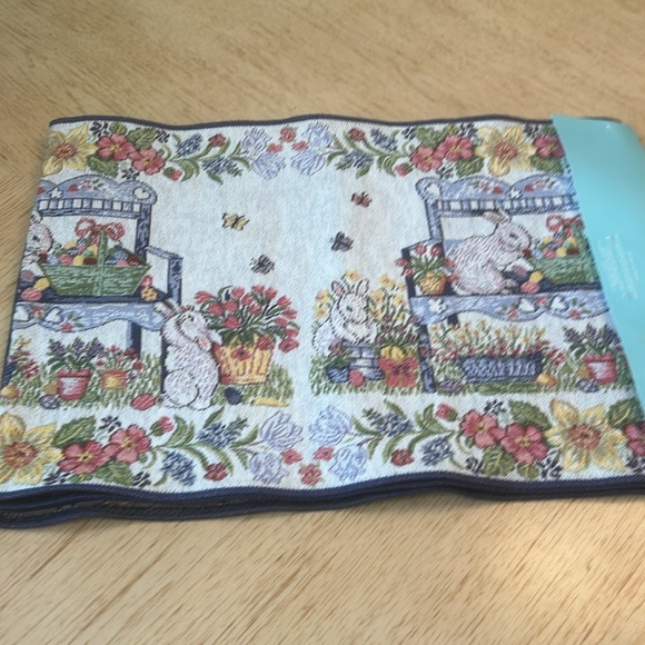 Blossom & Blooms Easter Bunny Table Runner  NWT - Picture 2 of 9